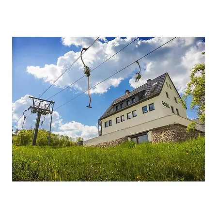 Q-stall, 01 * Brilon