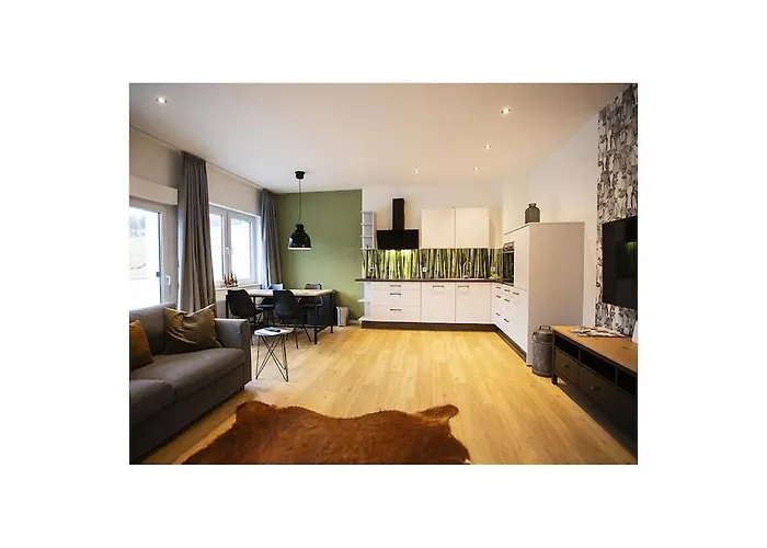 Q-stall, 01 Feriehus *